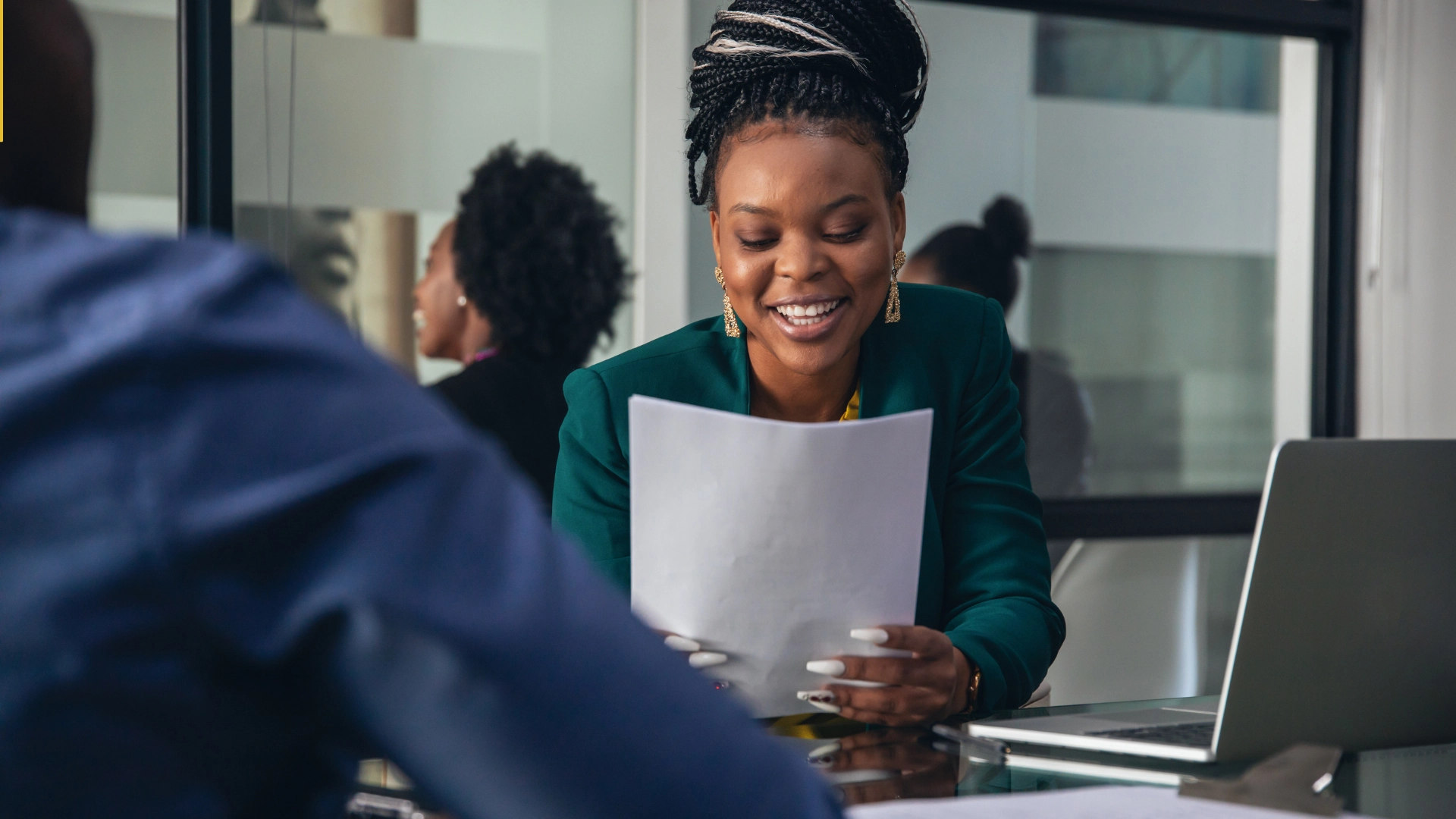 Seasonal Work Visa Jobs in the USA (H-2A & H-2B) for Foreigners - 2025/2026 Full Guide